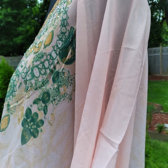 💥 BACK IN STOCK💥 Beach coverup light pink & green - Picture 5 of 8